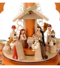 Pyramide De Noël Allemande Avec Une Arche Couleur Ocre