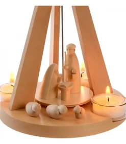 Pyramide De Noël Bois Au Design Moderne