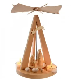 Pyramide De Noël Bois Au Design Moderne